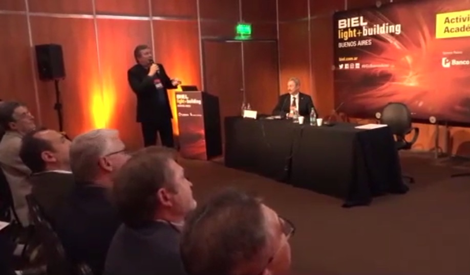 Nuevos roles de las distribuidoras ante las energías renovables y las redes inteligentes